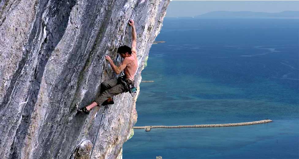 Active vacations - extreme sports - free climbing